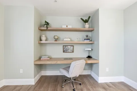 $1,150,000 | 810 Juno Ocean Walk, Unit 402, Juno Beach, FL 33408