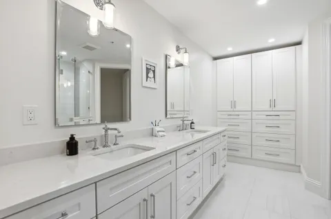$1,150,000 | 810 Juno Ocean Walk, Unit 402, Juno Beach, FL 33408