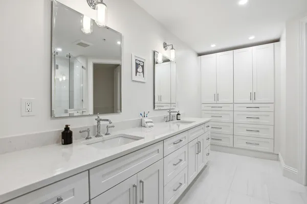 $1,150,000 | 810 Juno Ocean Walk, Unit 402, Juno Beach, FL 33408