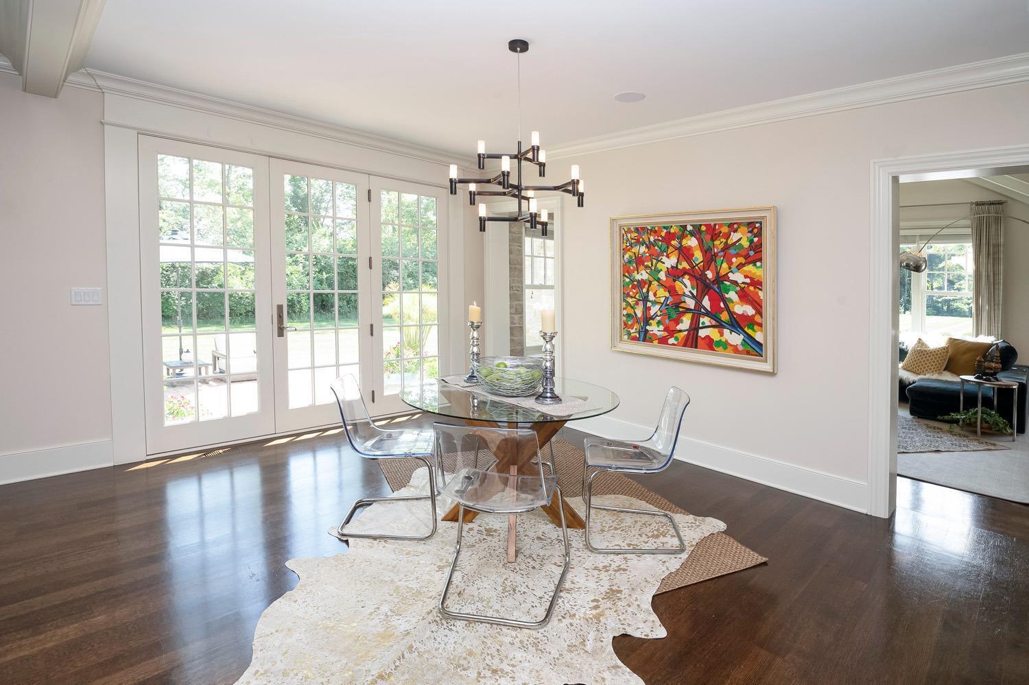 4955 Drake Road Cincinnati, OH 45243 - Photo 7 of 44 Gallery Image 7