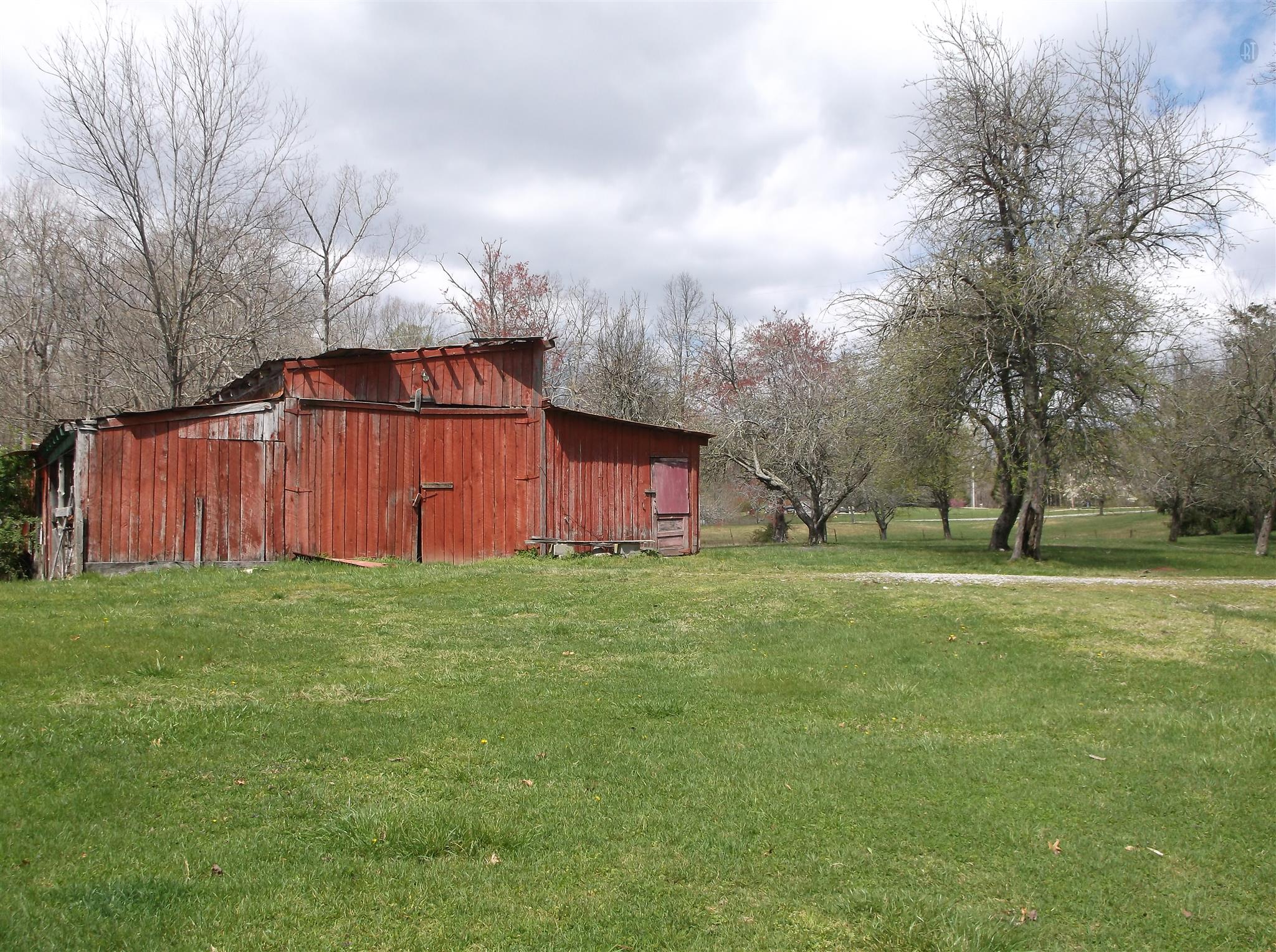 428 Caldwell Road Sewanee, TN 37375 - Photo 15 of 19 Gallery Image 15