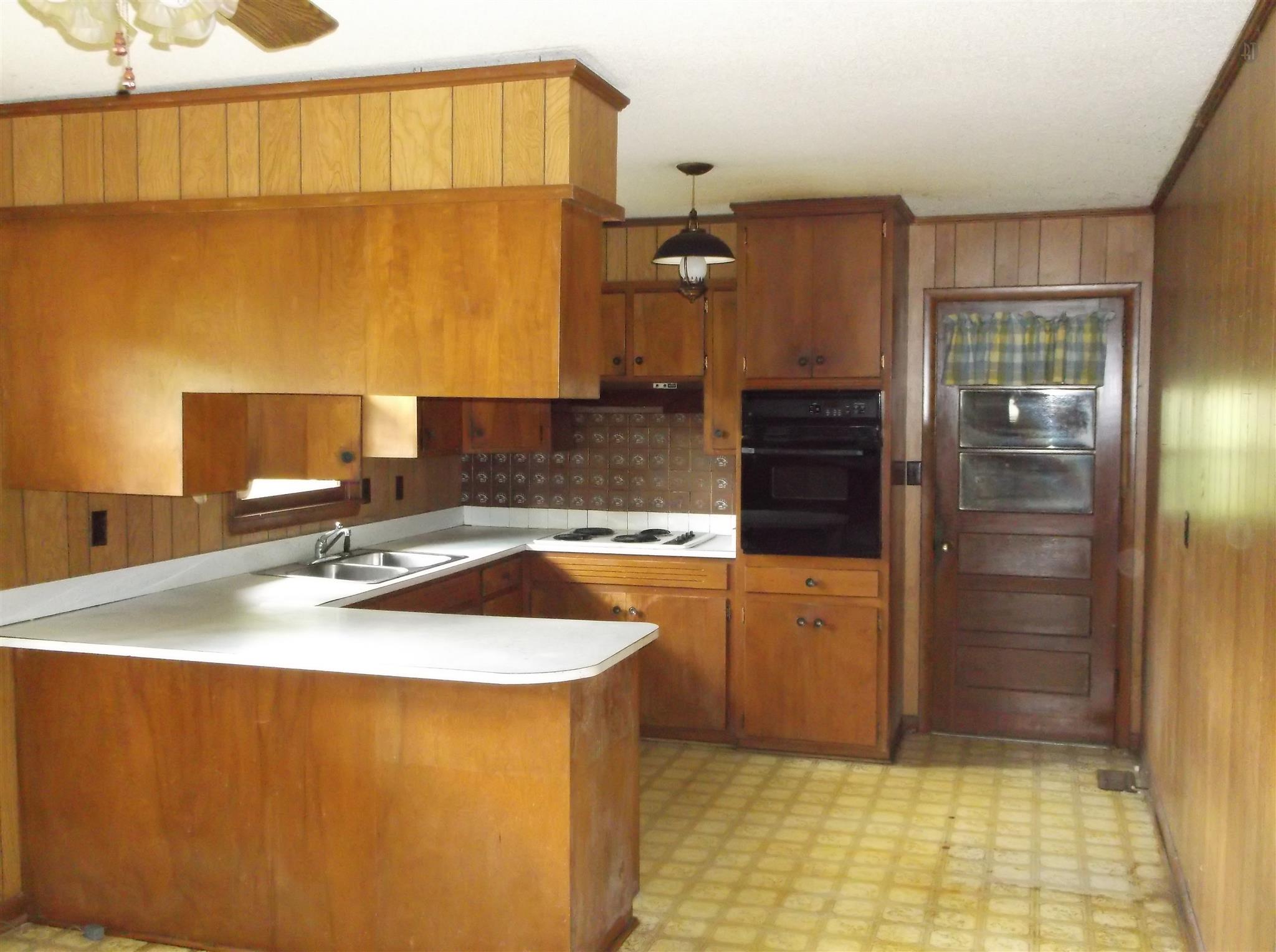 428 Caldwell Road Sewanee, TN 37375 - Photo 4 of 19 Gallery Image 4