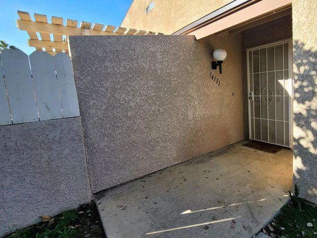 $2,500 | 74131 Catalina Way, Palm Desert, CA 92260