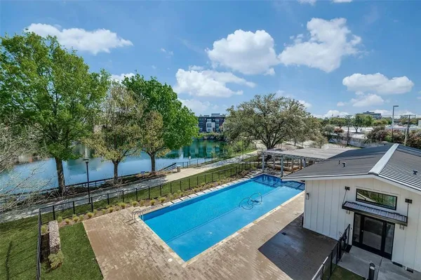 $2,186 | 4020 McEwen Road, Unit 9123, Farmers Branch, TX 75244