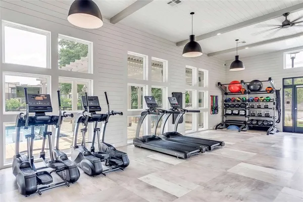 $2,186 | 4020 McEwen Road, Unit 9123, Farmers Branch, TX 75244