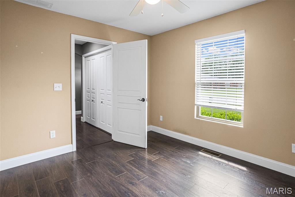 8 Dwight Street Waterloo, IL 62298 - Photo 16 of 24