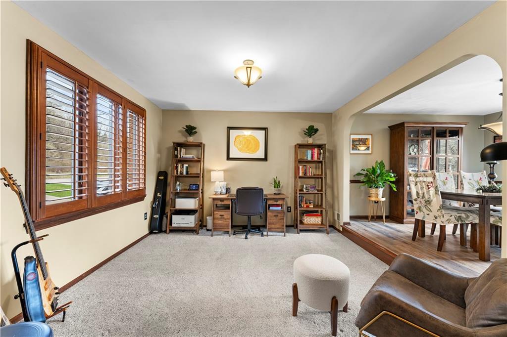 1214 Wakefield Road Jefferson Hills, PA 15025 - Photo 9 of 46 Gallery Image 9
