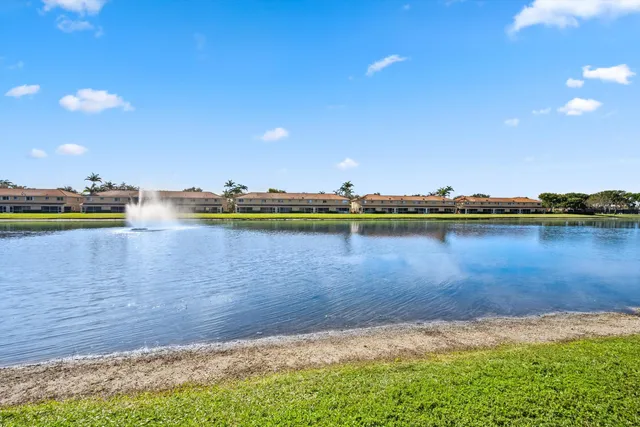 $250,000 | 3486 Briar Bay Boulevard, Unit 101, West Palm Beach, FL 33411