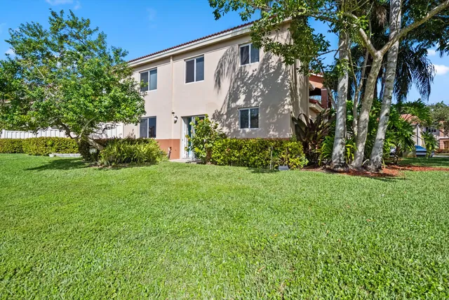 $250,000 | 3486 Briar Bay Boulevard, Unit 101, West Palm Beach, FL 33411