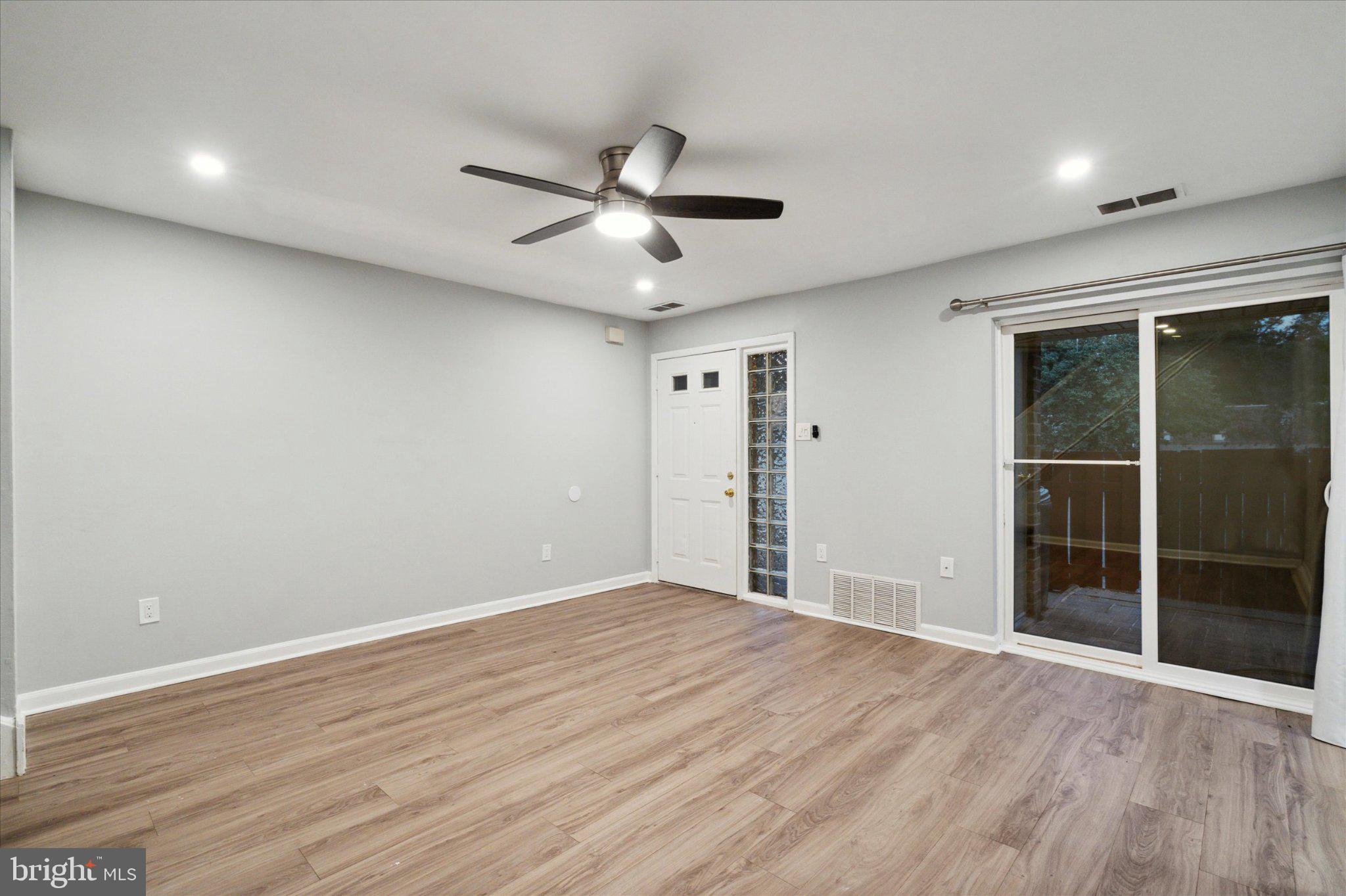 3333 Comly Road, Unit 5 Philadelphia, PA 19154 - Photo 7 of 25 Gallery Image 7