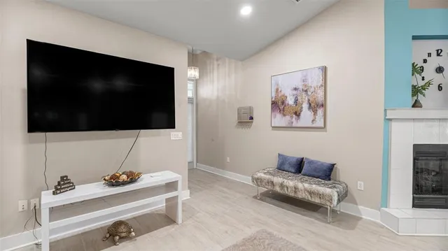 $399,900 | 4353 Northwest 34th Terrace, Gainesville, FL 32605