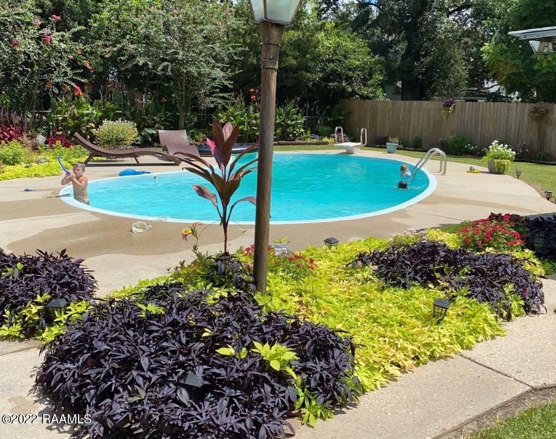 518 Loreauville Road New Iberia, LA 70563 - Photo 23 of 23 pool
