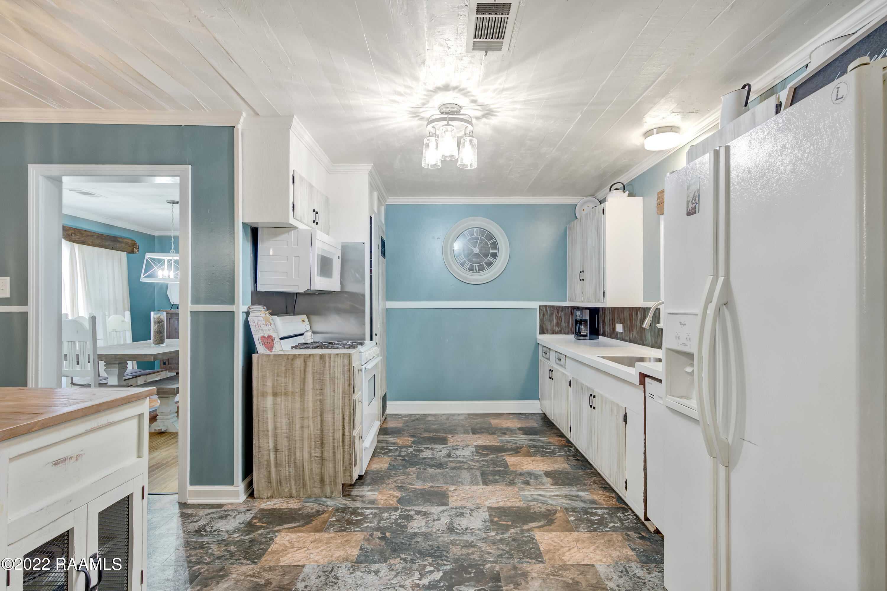 518 Loreauville Road New Iberia, LA 70563 - Photo 5 of 23 518 Loreauville -7