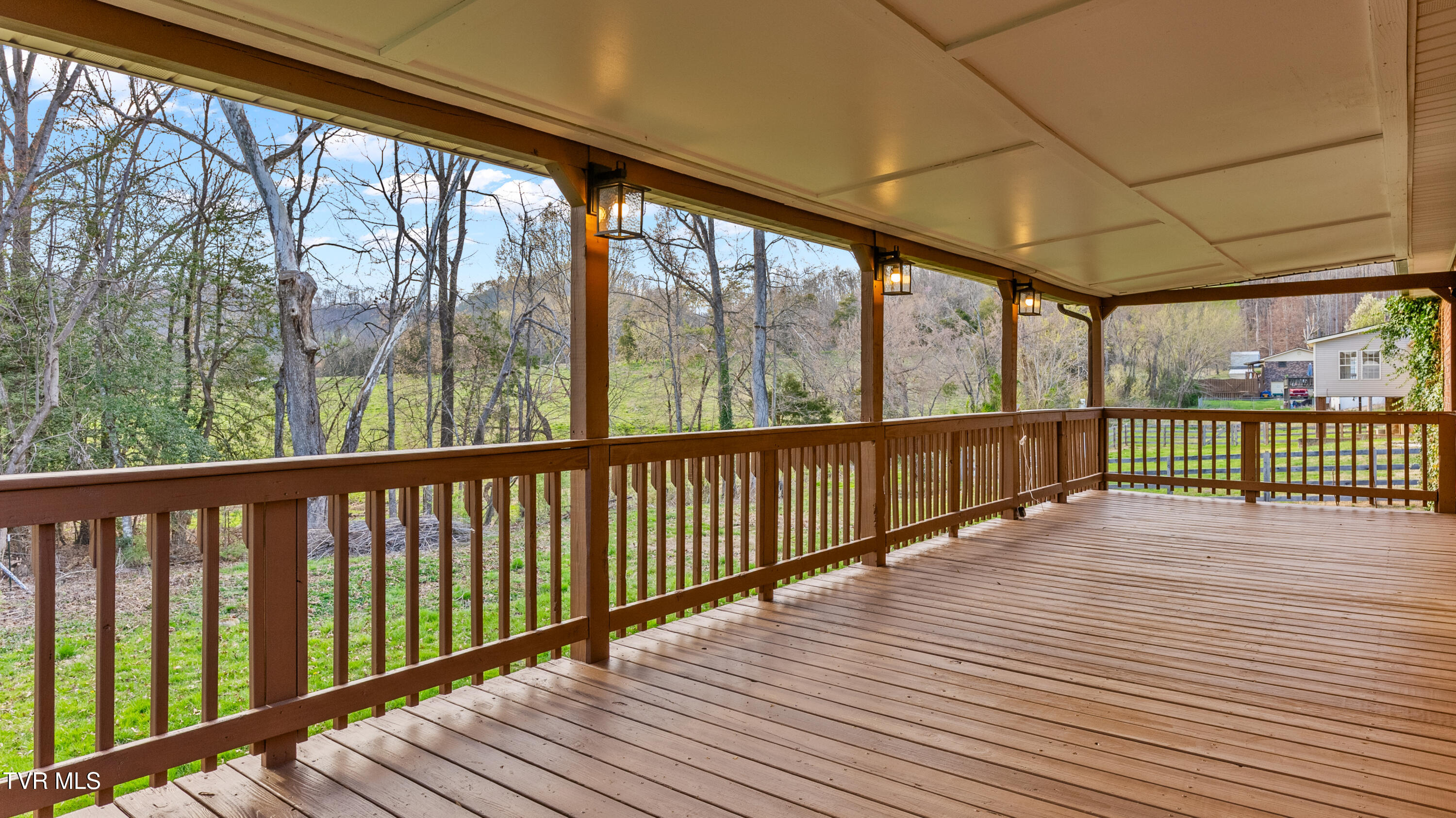 429 Terrace View Drive Bean Station, TN 37708 - Photo 11 of 24 Terrace View-12