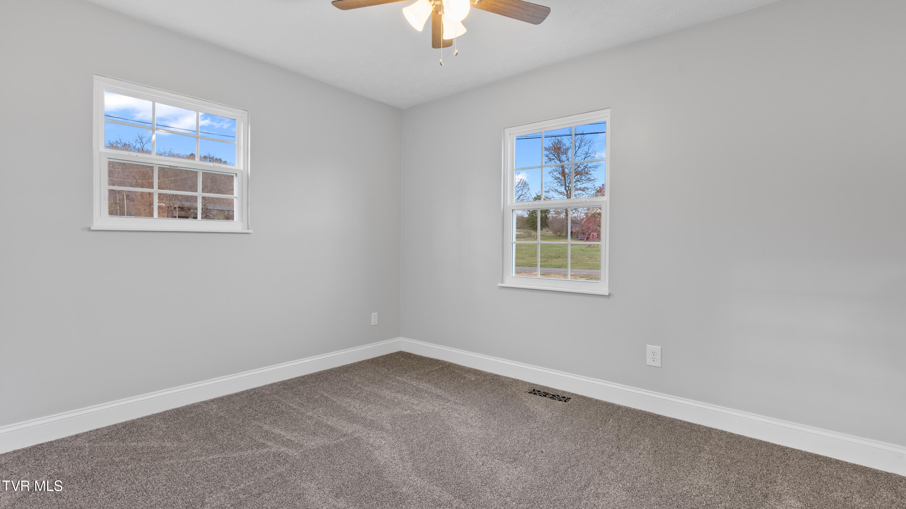 429 Terrace View Drive Bean Station, TN 37708 - Photo 15 of 24 Terrace View-16