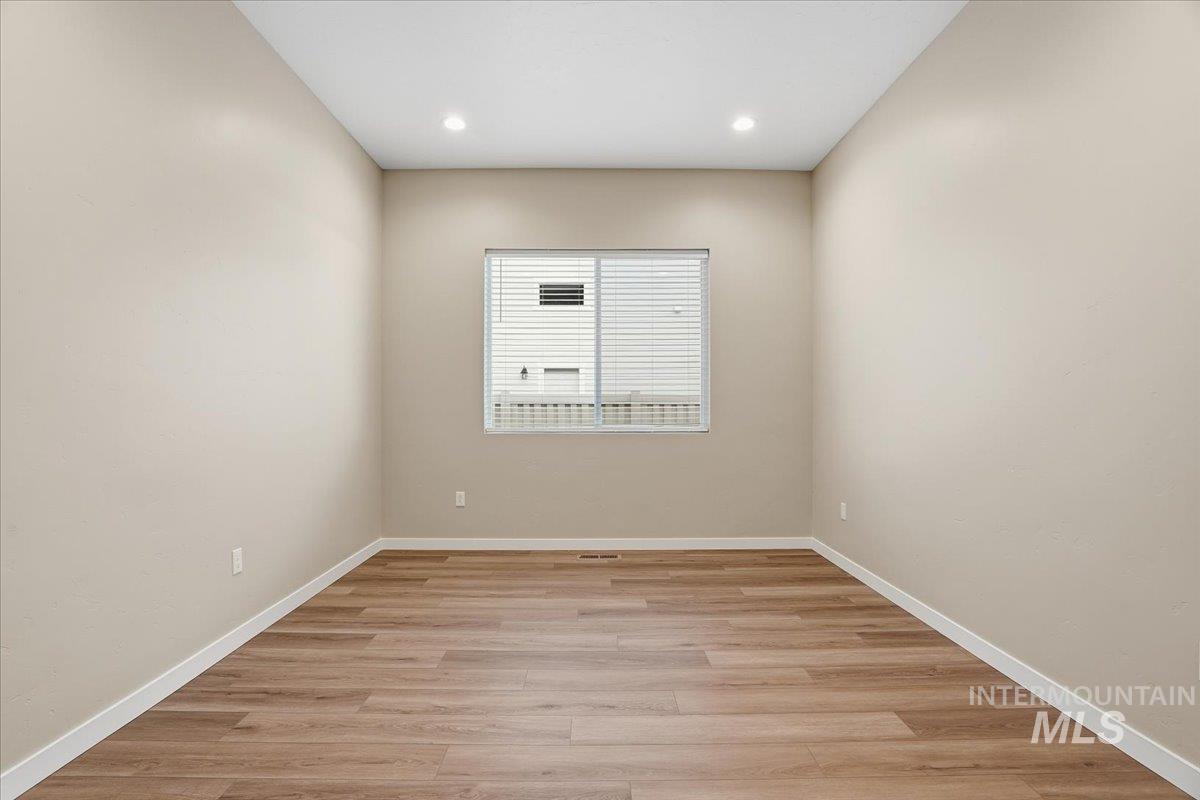 1375 White Cliffs Street Middleton, ID 83644 - Photo 18 of 40