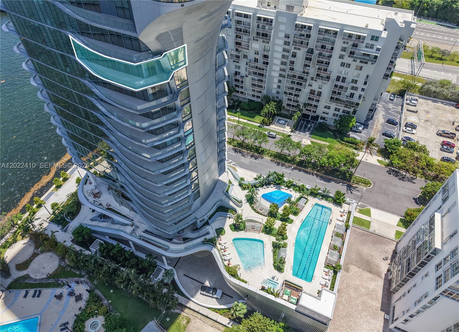 175 Southeast 25th Road, Unit 1604 Miami, FL 33129 - Photo 21 of 25