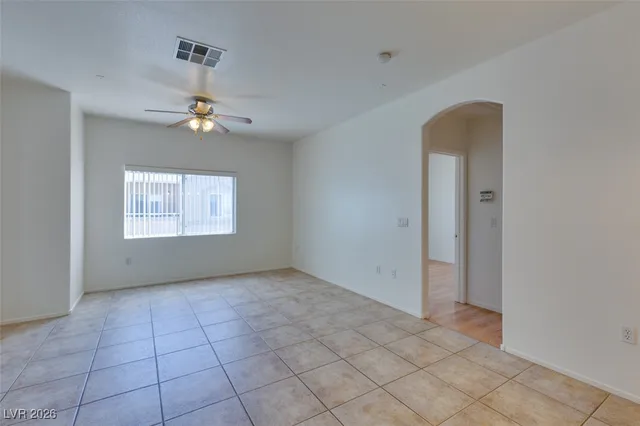 $1,550 | 6313 Beige Bluff Street, Unit 1, North Las Vegas, NV 89081