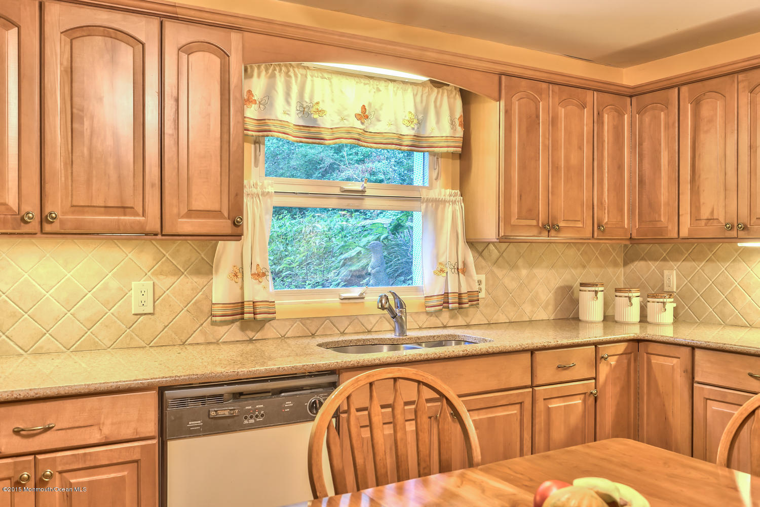 52 Line Road Holmdel, NJ 07733 - Photo 14 of 25 52 Line Rd Holmdel NJ 07733-large-017-1-