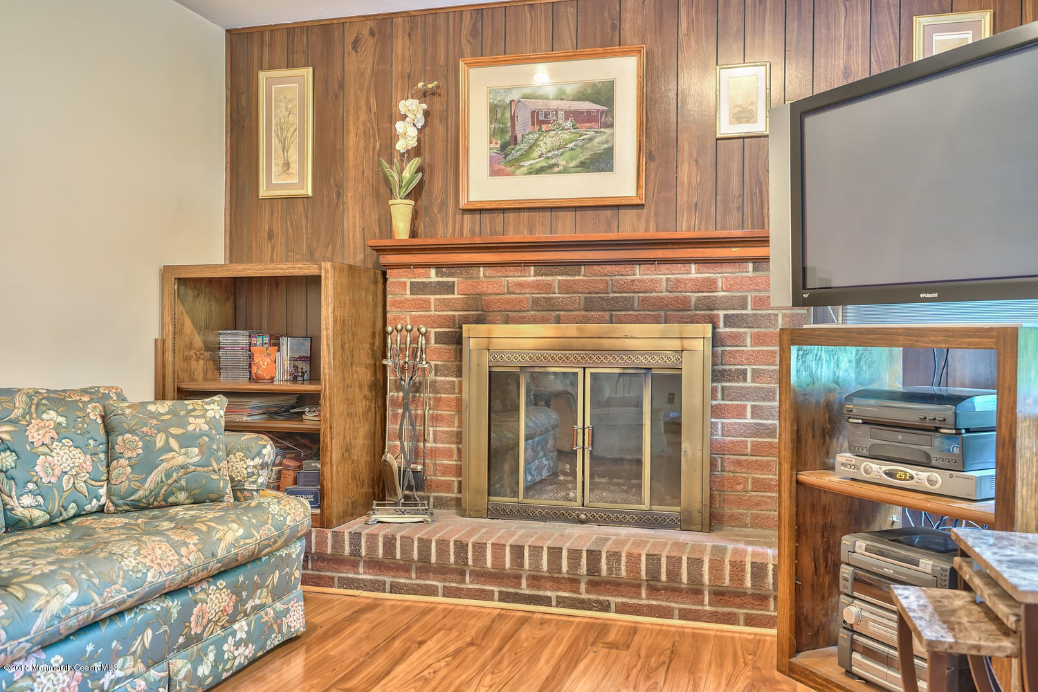 52 Line Road Holmdel, NJ 07733 - Photo 19 of 25 52 Line Rd Holmdel NJ 07733-large-023-5-