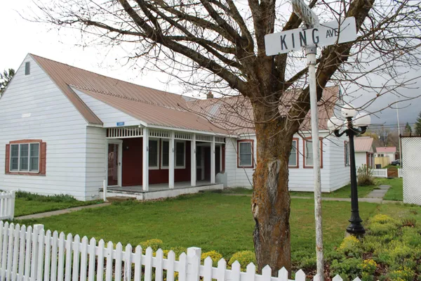 $350,000 | 602 West King Avenue, Chewelah, WA 99109
