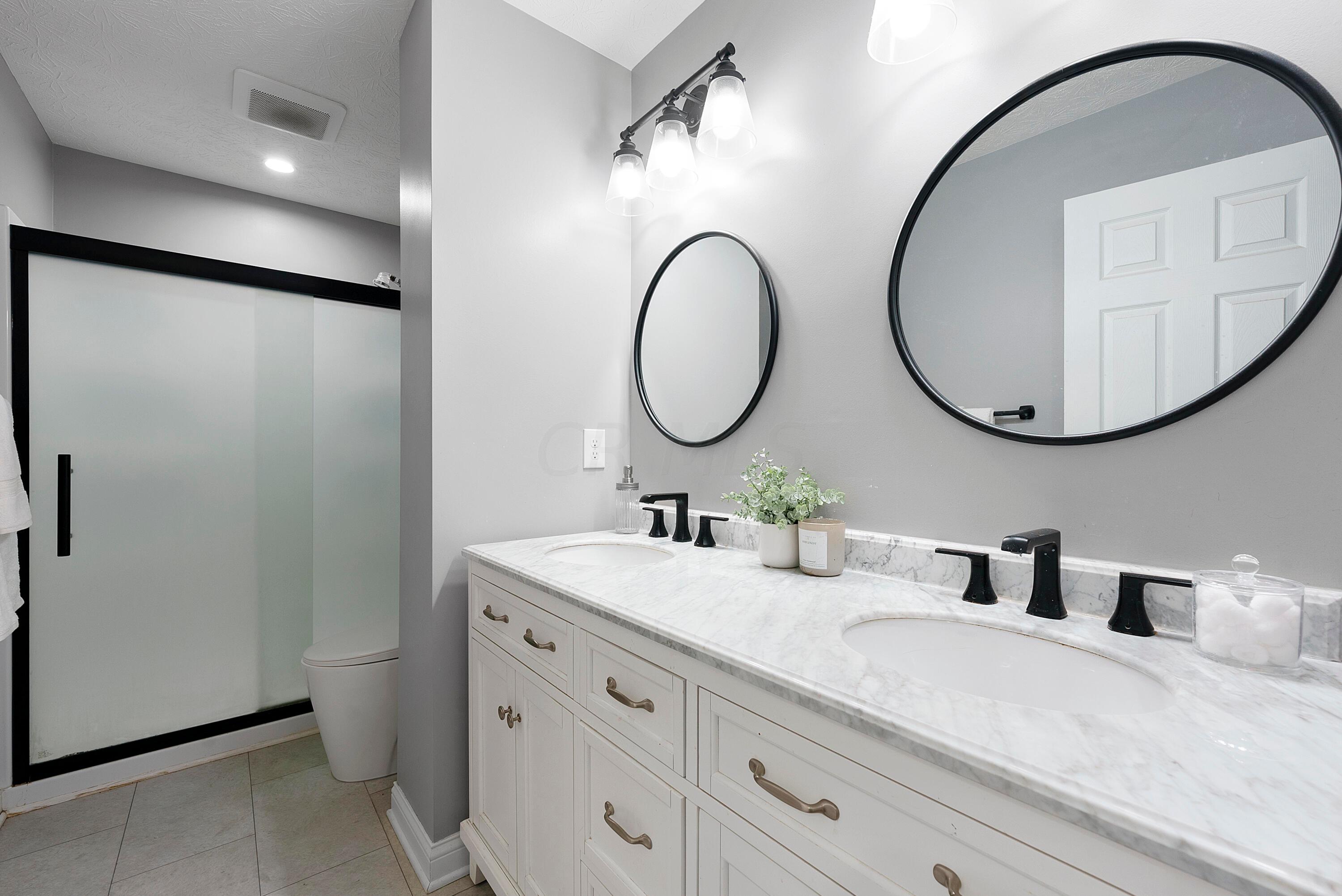 3415 Dempsey Road Westerville, OH 43081 - Photo 18 of 24 Full Bath