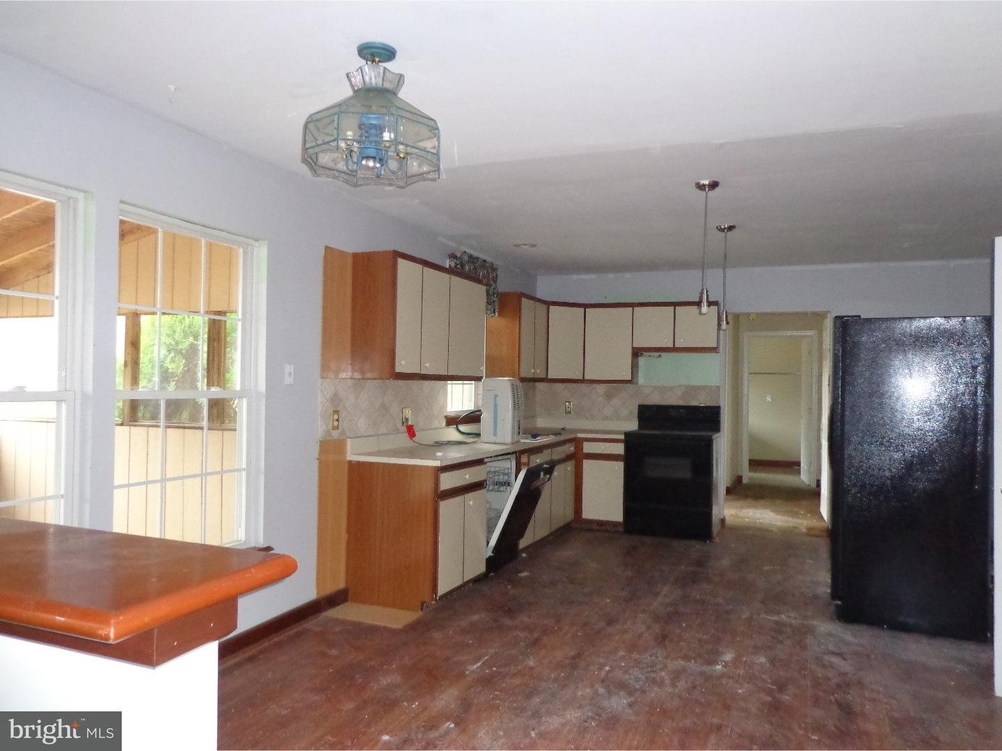214 Ewan Road Mullica Hill, NJ 08062 - Photo 7 of 16 Gallery Image 7