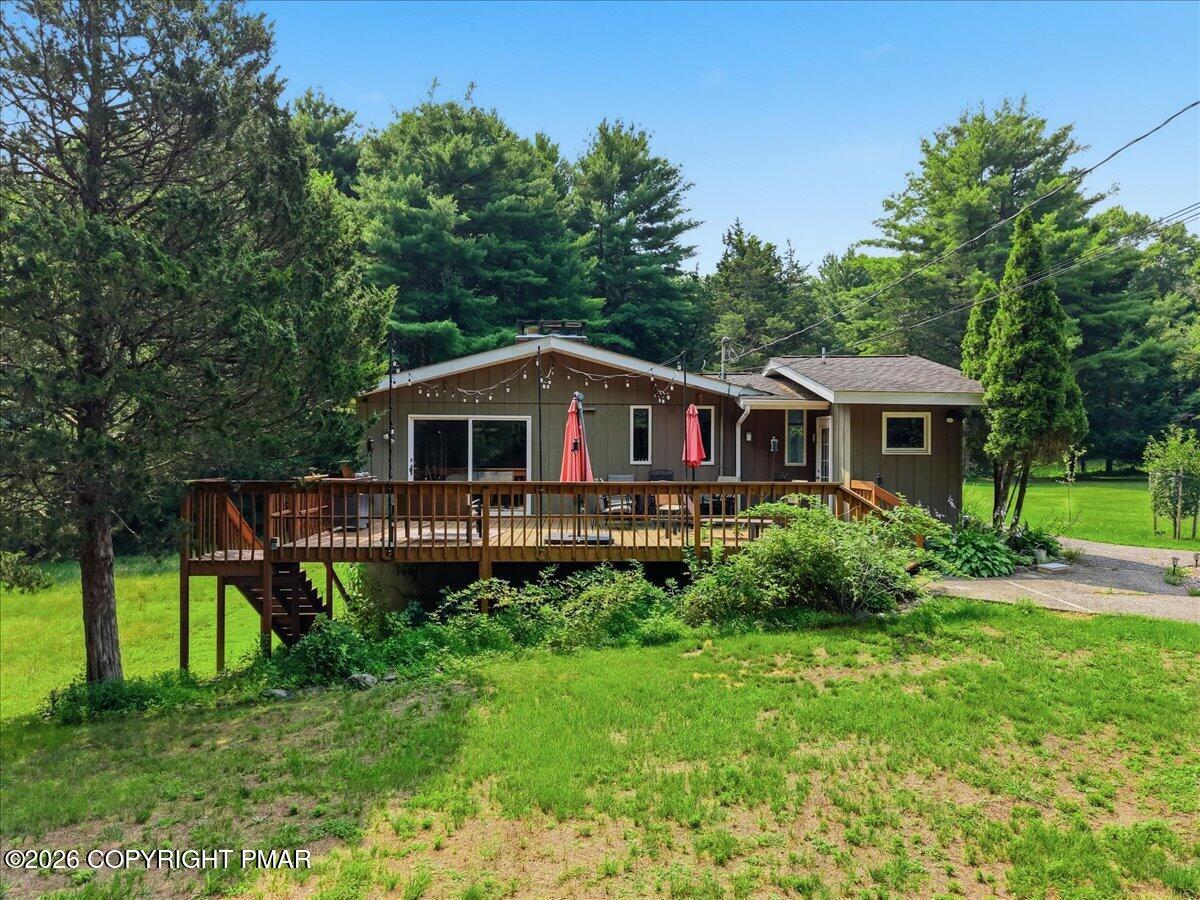 787 Polk Valley Road Stroudsburg, PA 18360 - Photo 16 of 99 Deck
