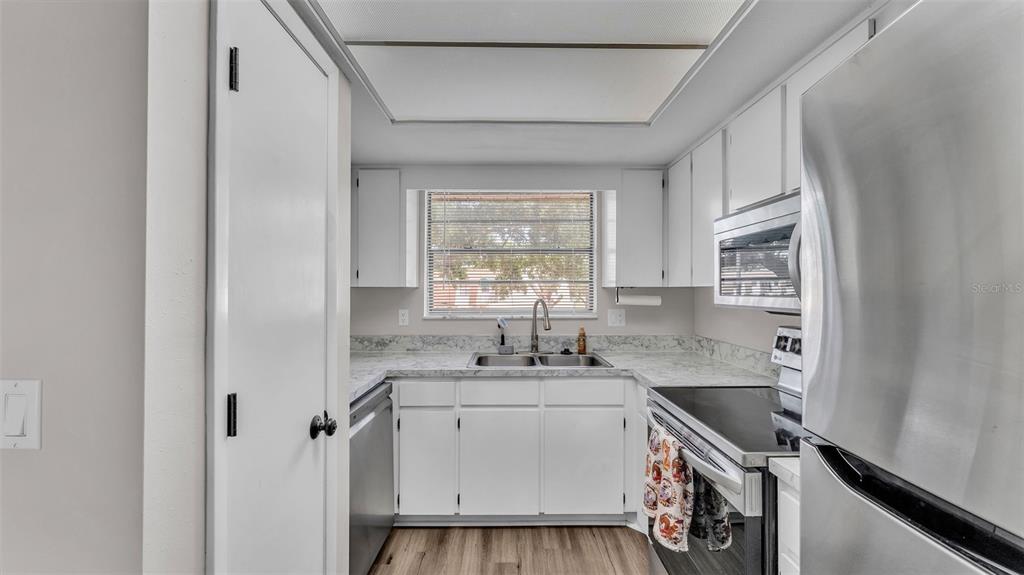 6056 Topher Trail Mulberry, FL 33860 - Photo 6 of 45