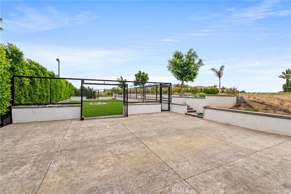 27716 Sycamore Mesa Road Temecula, CA 92590 - Photo 69 of 73 a view of a terrace