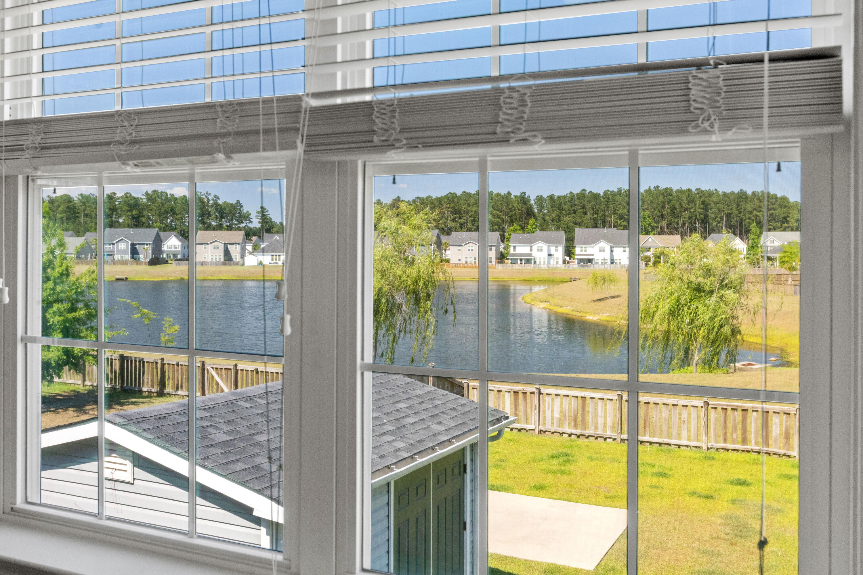 242 Saxony Loop Summerville, SC 29486 - Photo 23 of 44 242SaxonyLoop-CasaVerdeMediaLLC42