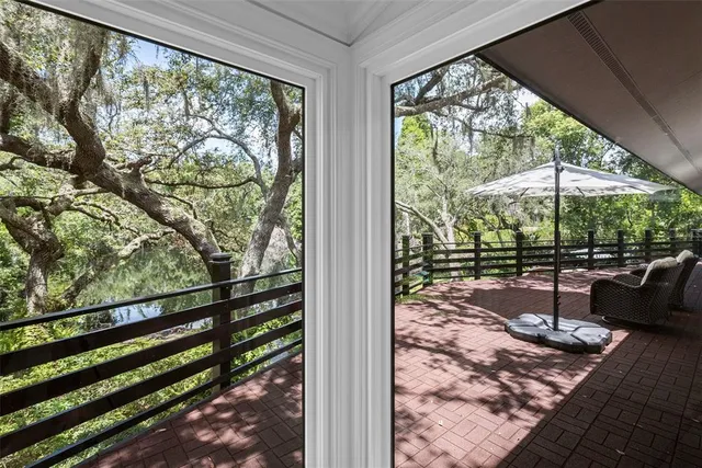 $1,999,000 | 900 Oak Hollow Place, Brandon, FL 33510