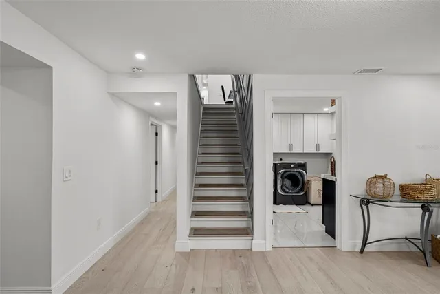 $1,999,000 | 900 Oak Hollow Place, Brandon, FL 33510