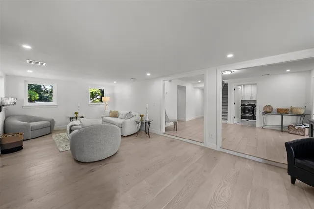 $1,999,000 | 900 Oak Hollow Place, Brandon, FL 33510