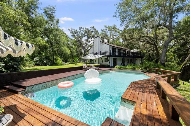 $1,999,000 | 900 Oak Hollow Place, Brandon, FL 33510