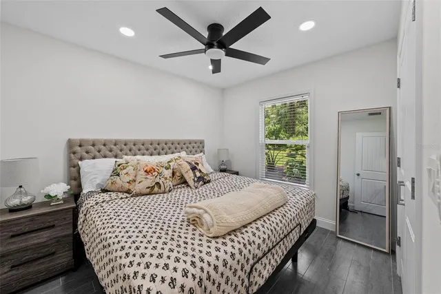 $1,999,000 | 900 Oak Hollow Place, Brandon, FL 33510