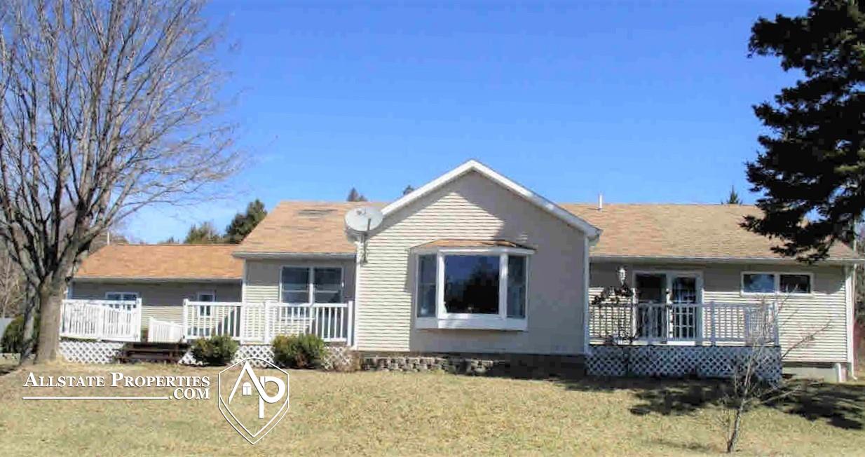 1226 Pointe Labarbe Road St. Ignace, MI 49781 - Photo 16 of 16 50050791-15.JPG