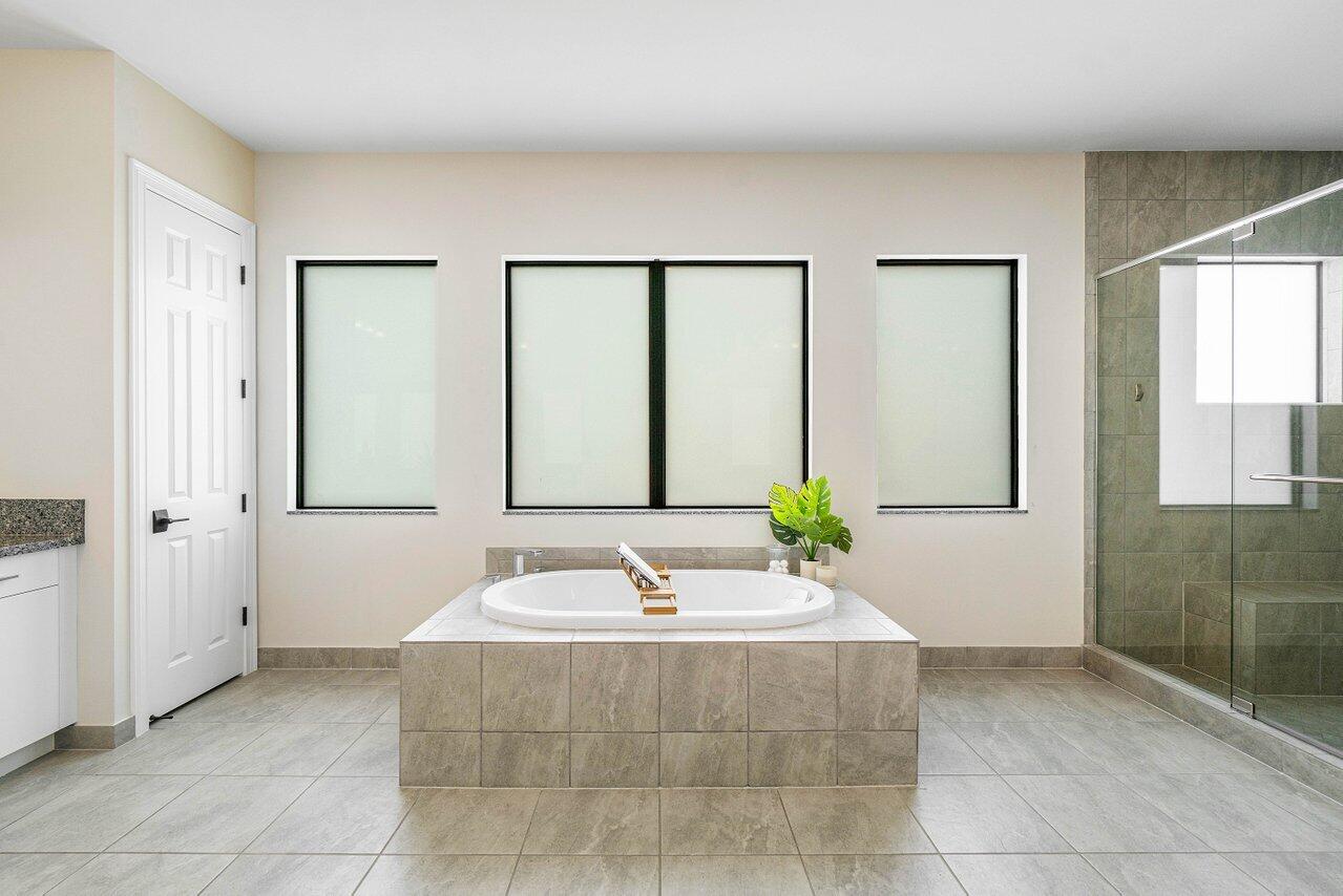 17016 Cappuccino Way Boca Raton, FL 33496 - Photo 34 of 78 Bathroom