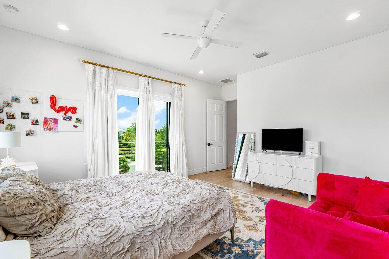 17016 Cappuccino Way Boca Raton, FL 33496 - Photo 42 of 78 Bedroom