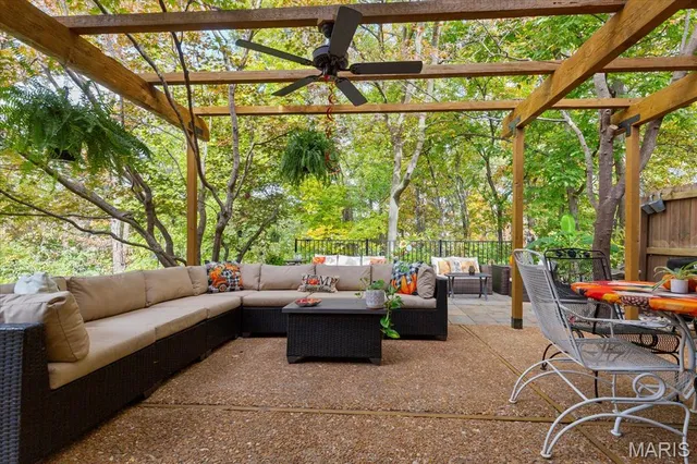 $269,900 | 2623 Hampton Road, Unit A, St. Charles, MO 63303