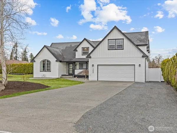 $775,000 | 1355 McHugh Avenue, Enumclaw, WA 98022