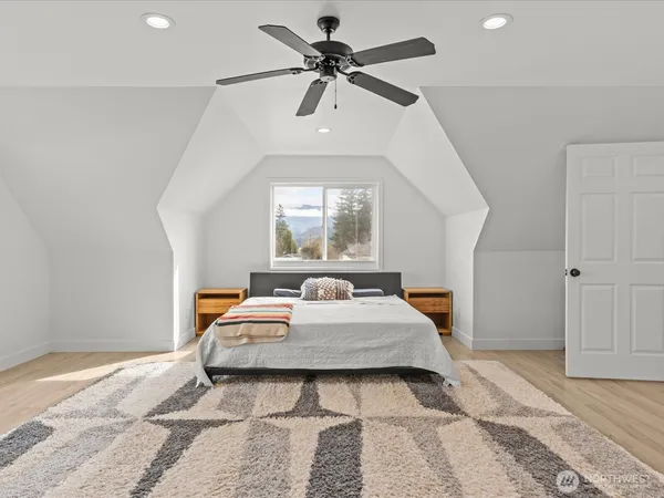 $775,000 | 1355 McHugh Avenue, Enumclaw, WA 98022