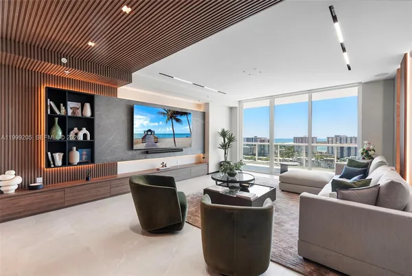 $17,000 | 400 Sunny Isles Boulevard, Unit PH03, Sunny Isles Beach, FL 33160