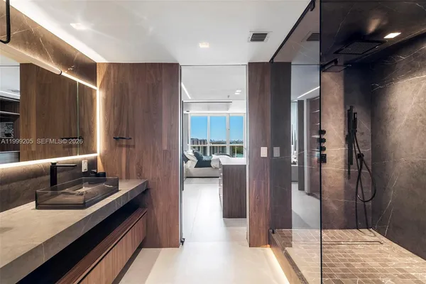 $17,000 | 400 Sunny Isles Boulevard, Unit PH03, Sunny Isles Beach, FL 33160