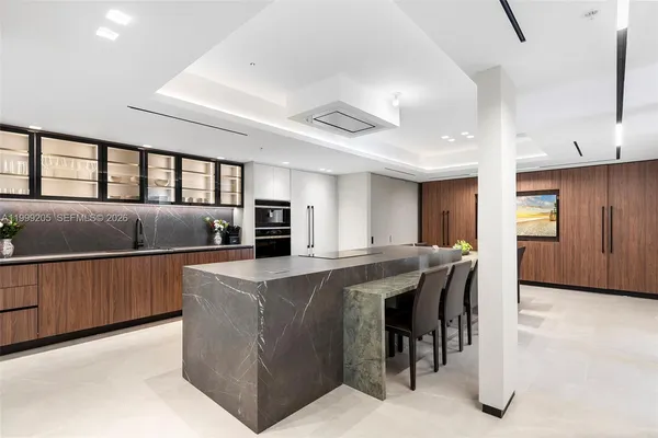 $17,000 | 400 Sunny Isles Boulevard, Unit PH03, Sunny Isles Beach, FL 33160