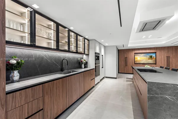 $17,000 | 400 Sunny Isles Boulevard, Unit PH03, Sunny Isles Beach, FL 33160