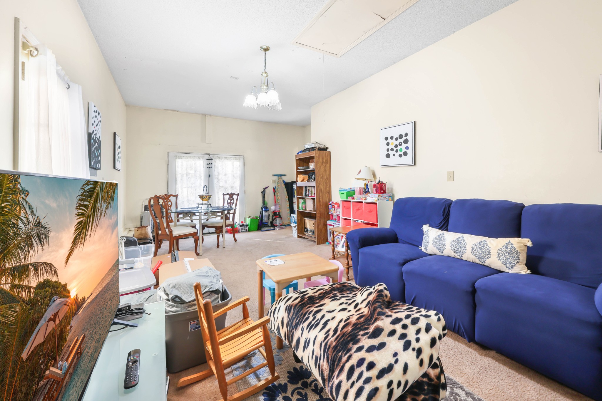 3702 Trenton Road Clarksville, TN 37042 - Photo 13 of 26 a view of a livingroom with furniture and a couch