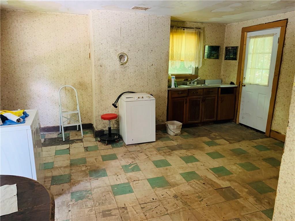 235 Weigles Hill Road Elizabeth, PA 15037 - Photo 21 of 25 Gallery Image 21