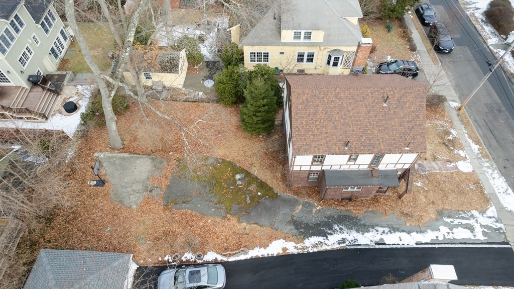 179 Woodcliff Road Newton, MA 02461 - Photo 22 of 27 Gallery Image 22