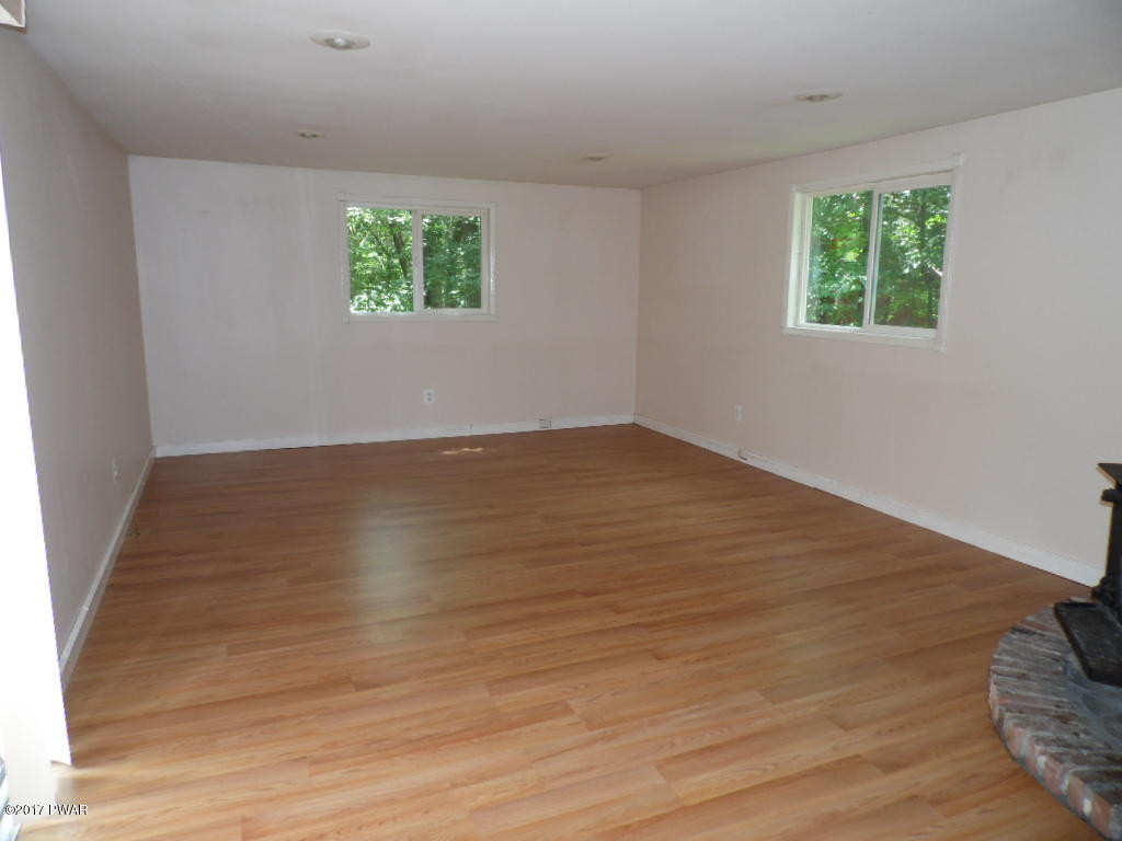138 Heather Hill Road Dingmans Ferry, PA 18328 - Photo 12 of 21